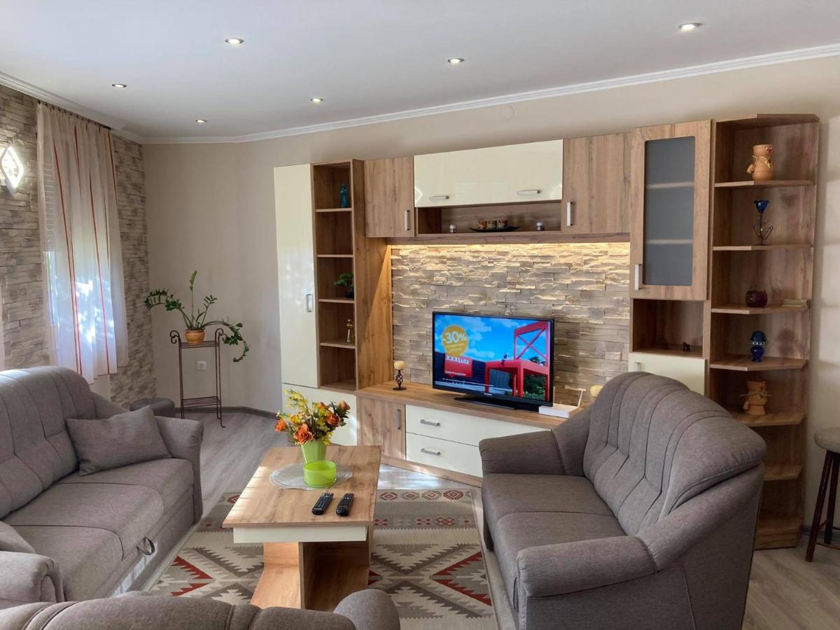 Boróka Apartman Gyula - Ferienwohnung Gyula