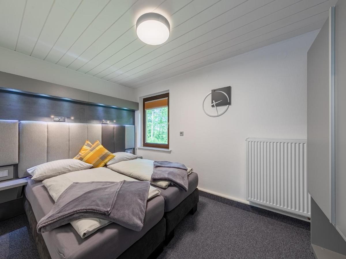 Junior Suite with Garden View