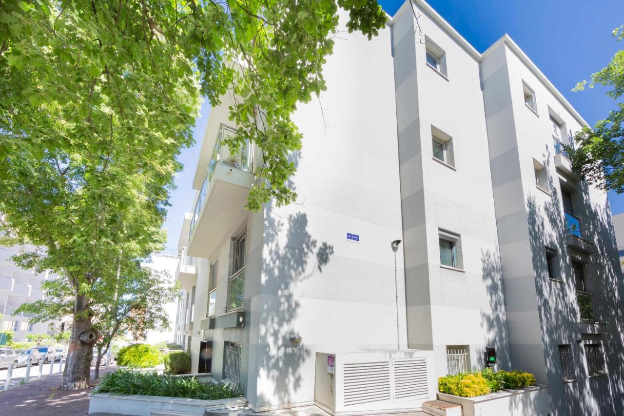 Salvy 2 bedrooms near the beach 300 meters - B&B Antibes