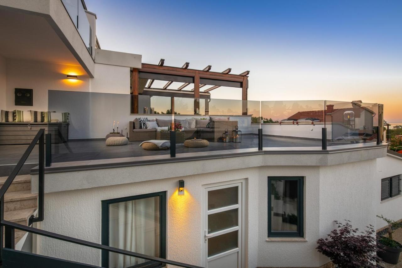 Sea view modern spacious lounge house - B&B