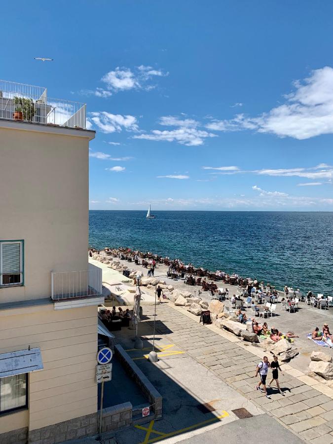 B&B Piran - Apartment Beachfront - Bed and Breakfast Piran