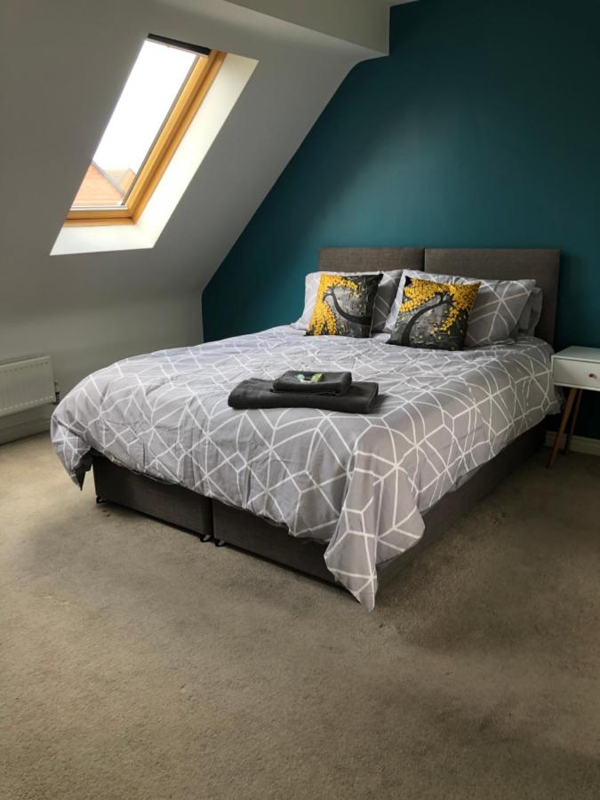 B&B Dudley - Spring House - Staycation - Perfect for Contractors & Families - 2 Parking Spaces - Bed and Breakfast Dudley