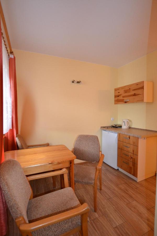 Chambre Triple avec Salle de Bains
