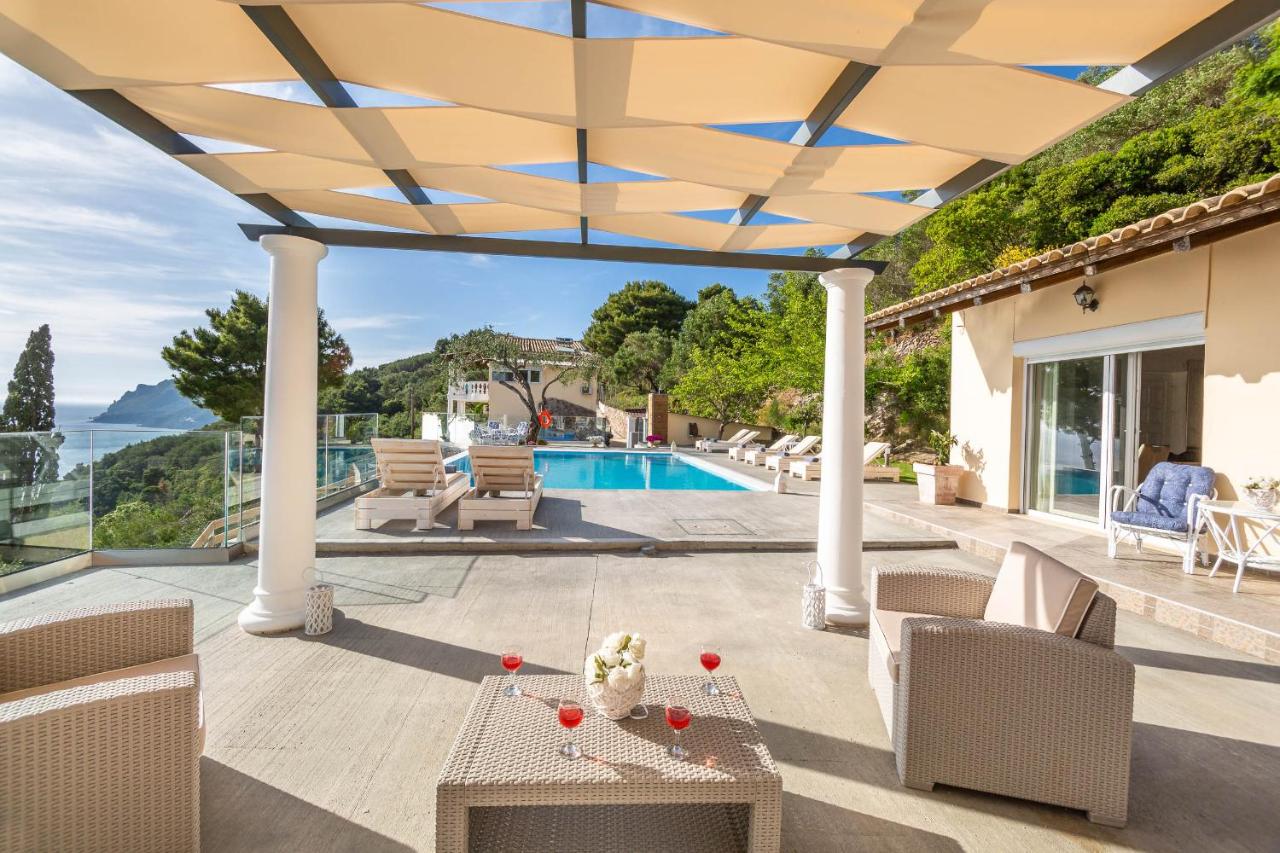 Ocean View - Luxury Villa Nefeli - Bed and Breakfast