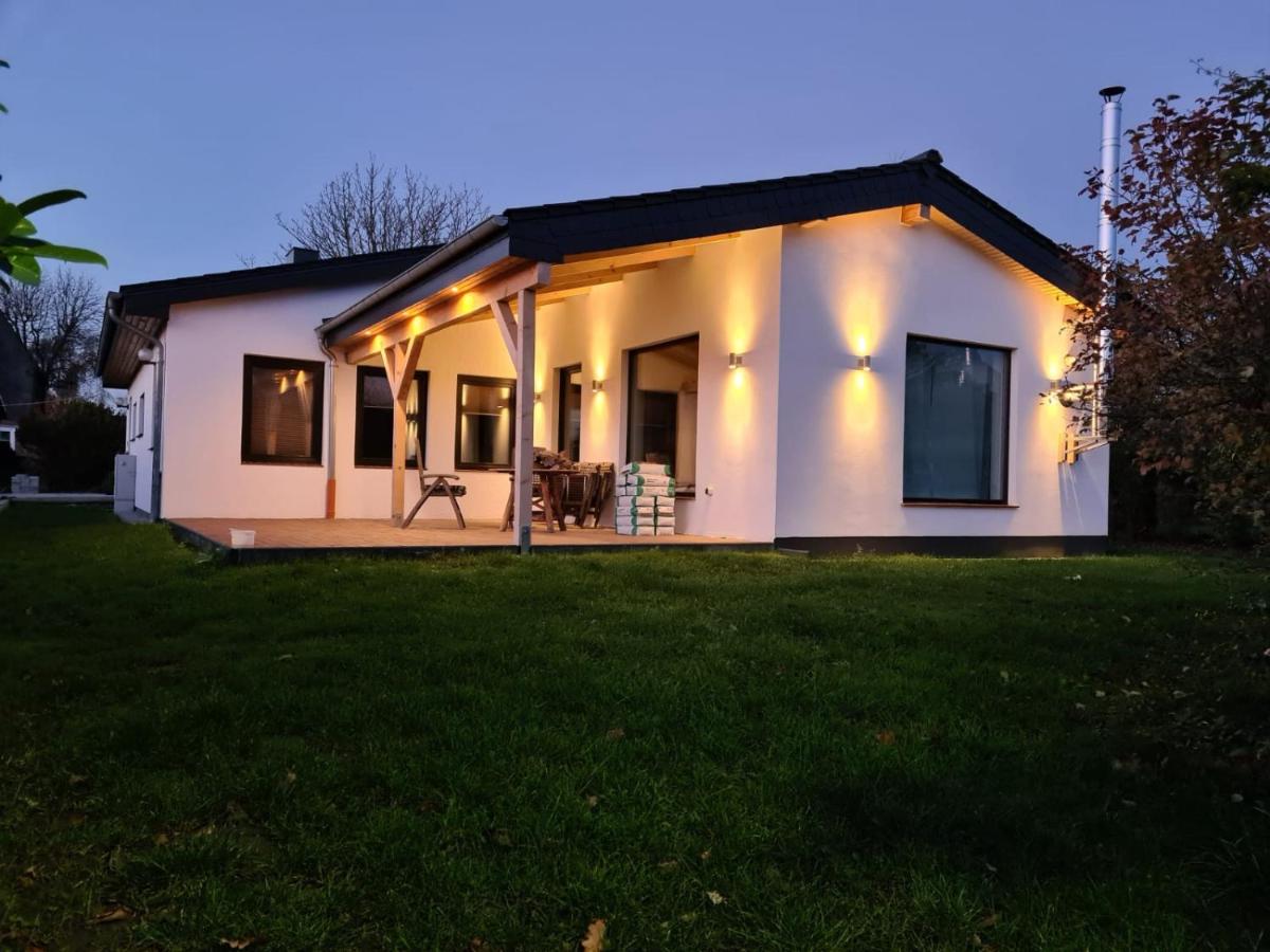 B&B Oldenbourg en Holstein - Haus Irmgard - Bed and Breakfast Oldenbourg en Holstein