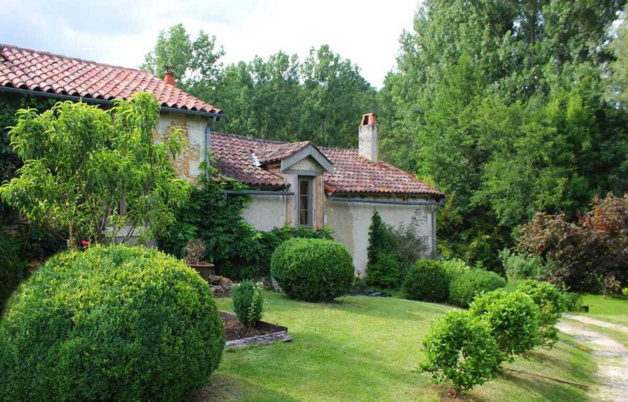 Romantic Mill Cottage 30 min from Bergerac France - B&B Sourzac