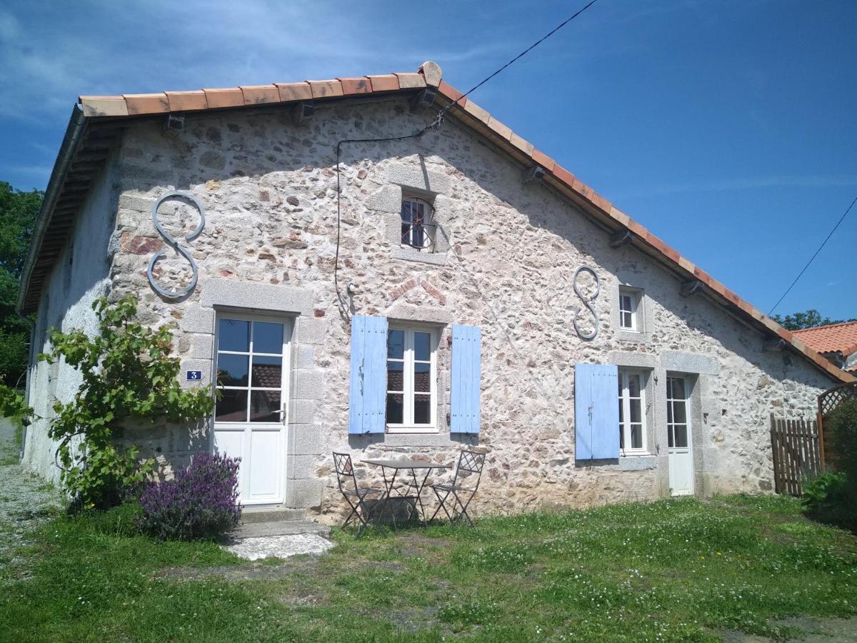 Gîte de la Barlière - B&B Secondigny