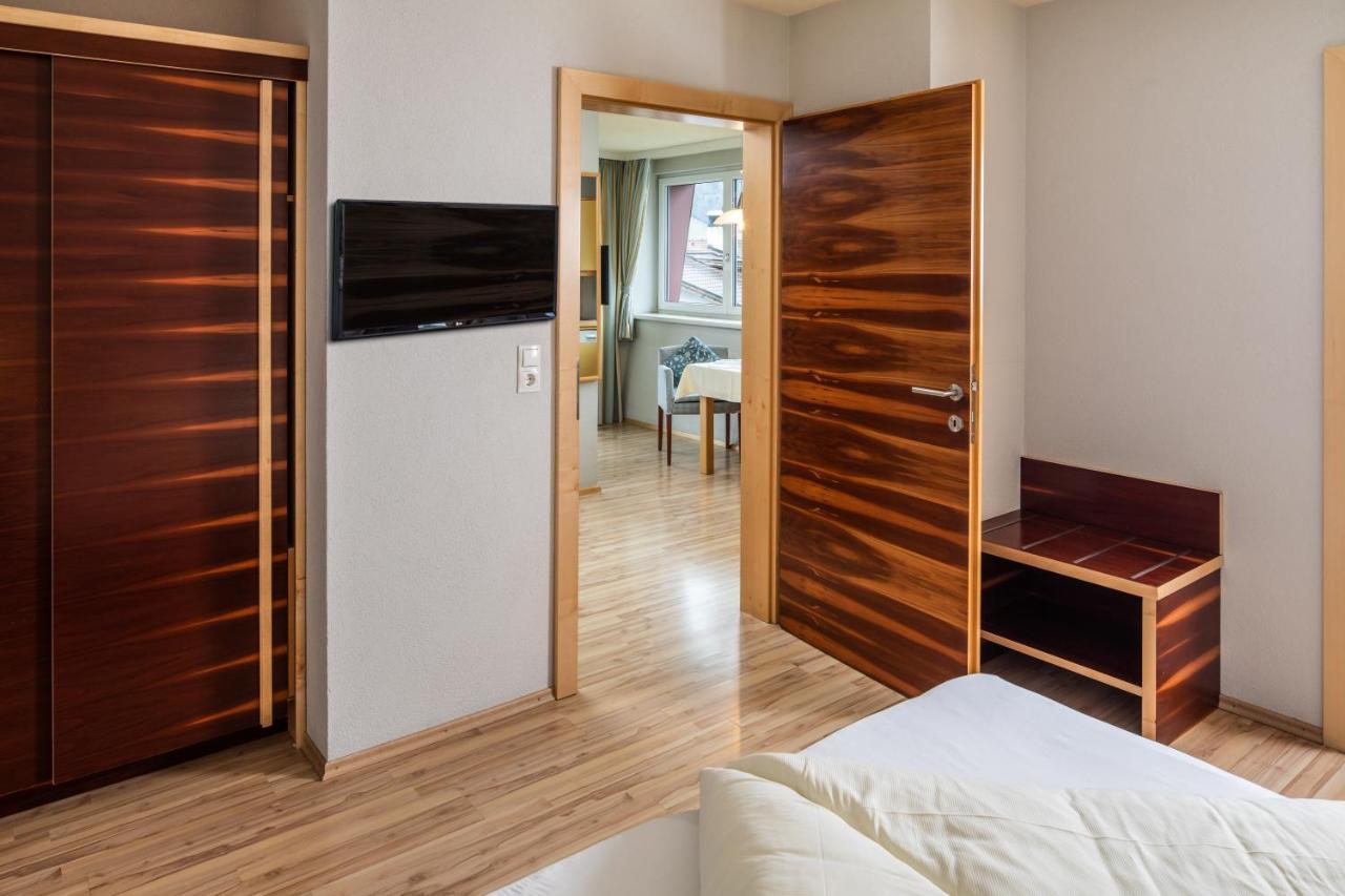 Apartment (2 Adults)
