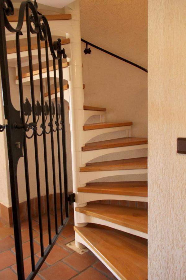 Wooden fairytale - B&B Lesično