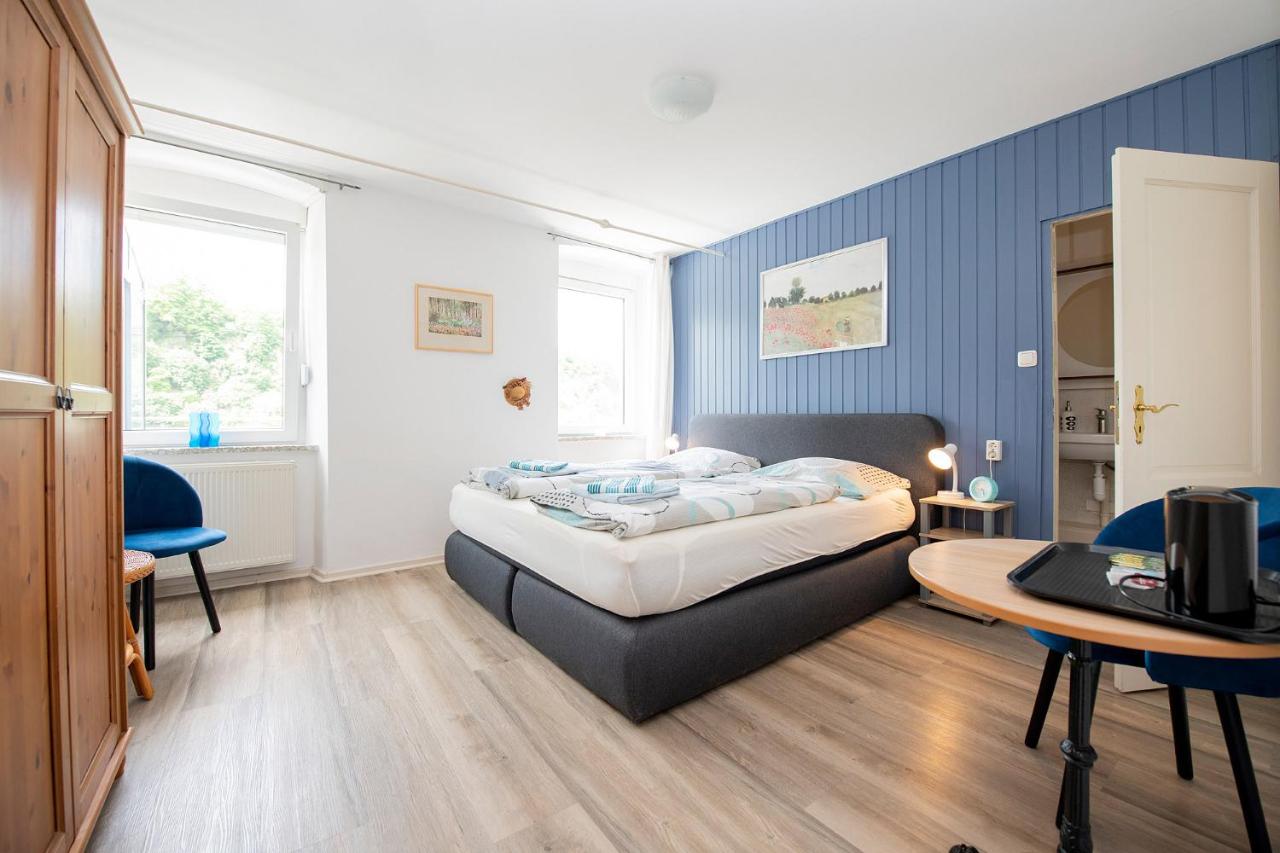 Kamer met Kingsize Bed
