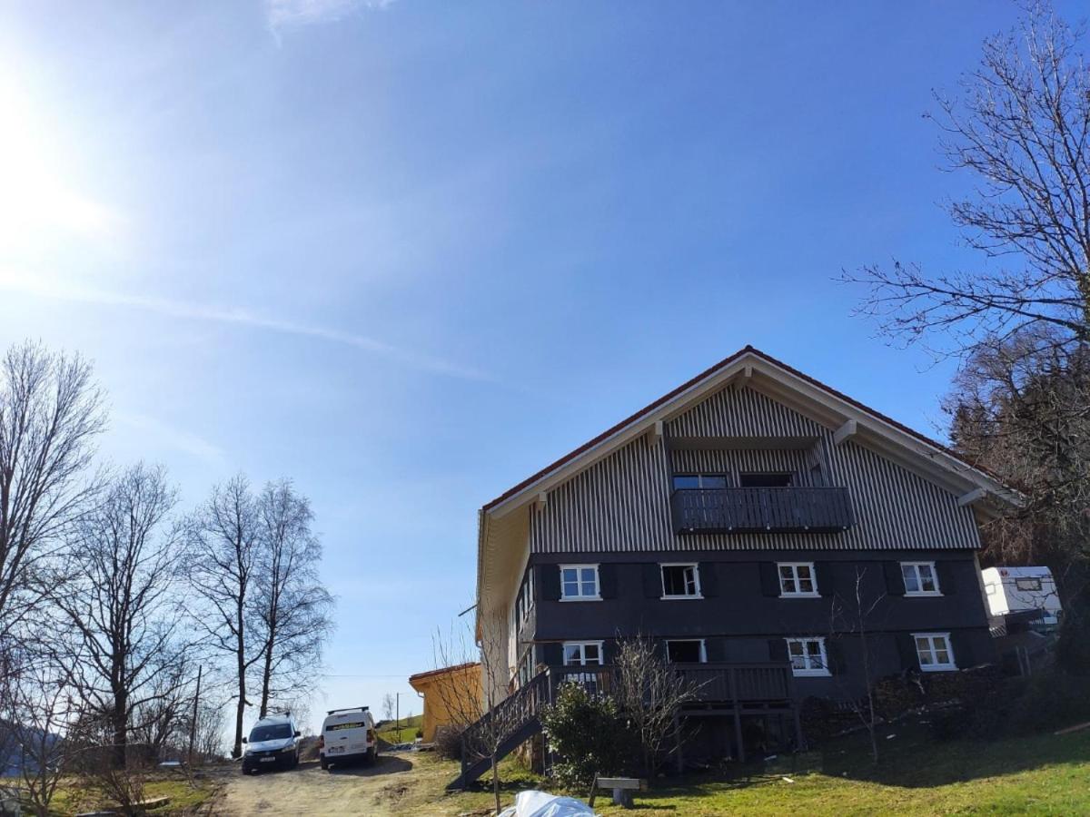 Allgäu Apartment Rose im OG - Chambres d’hôtes