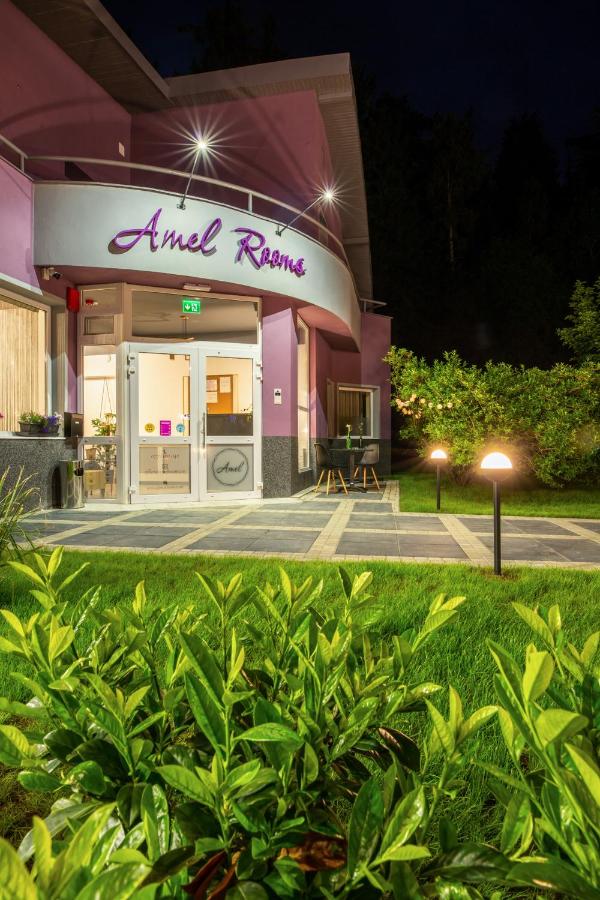Hotel Amel Rooms - Bed and Breakfast Mediaş