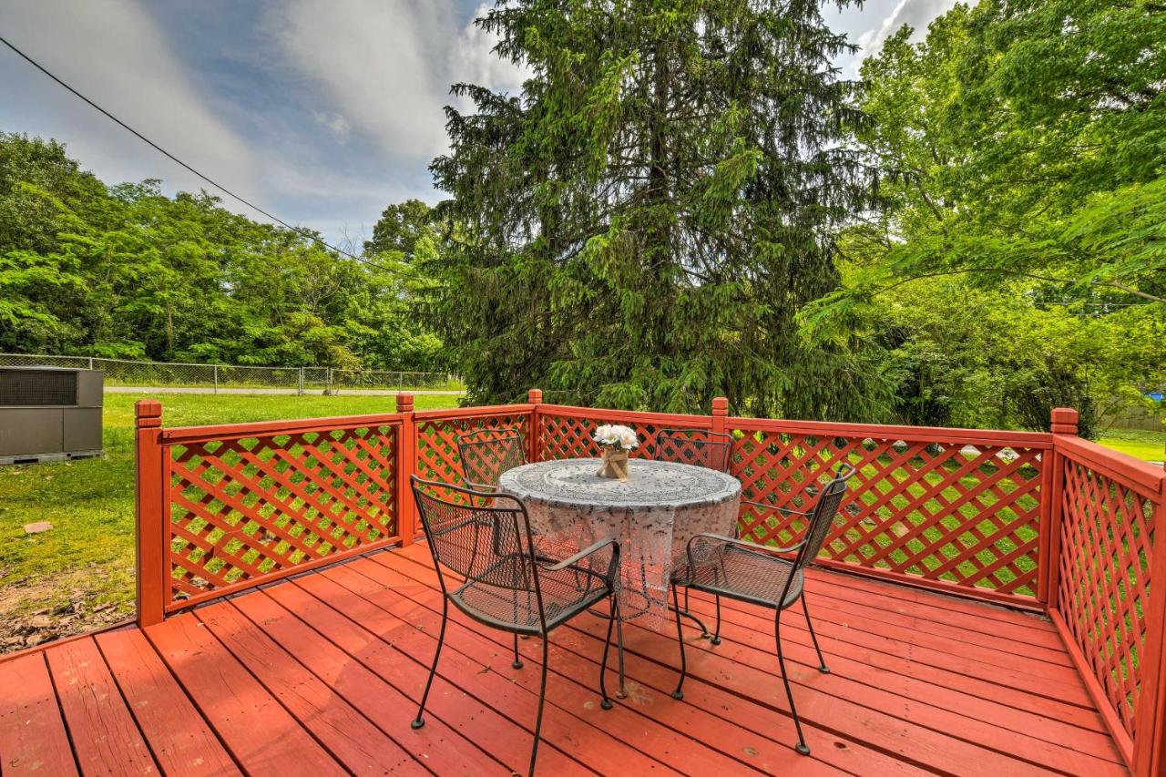 Charming Belmont Home about 13 Mi to City Center! - B&B
