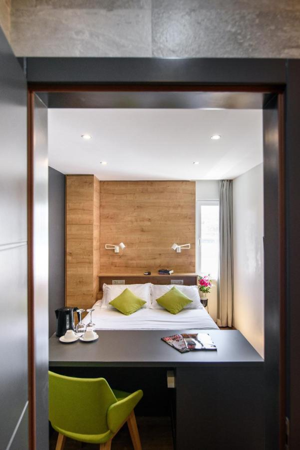Queen Room with Sea View