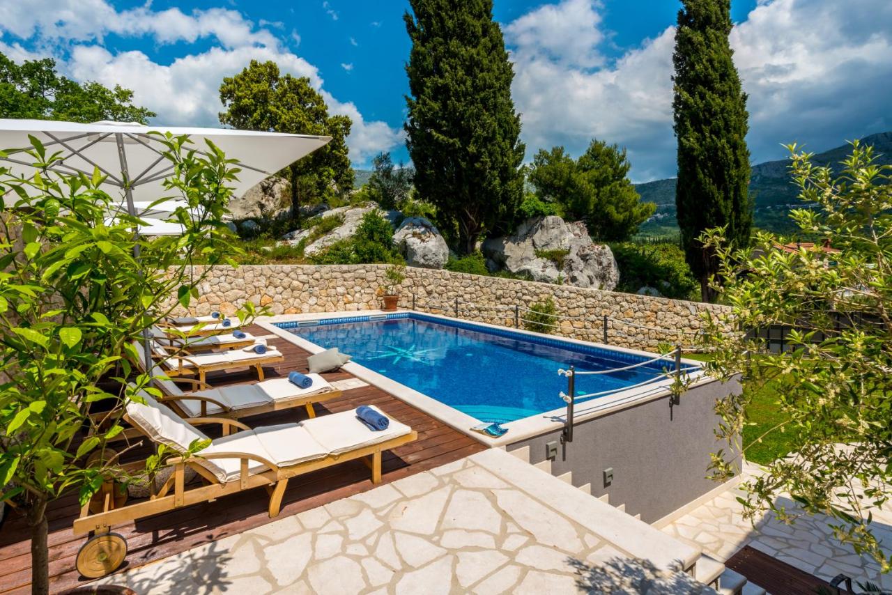 Villa Ane - B&B Čelopeci