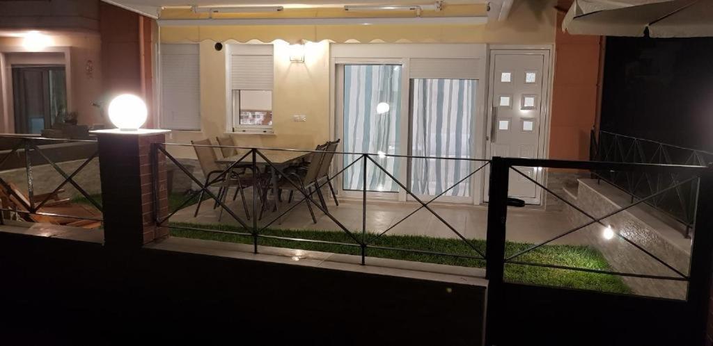 The Ruby - B&B Nea Peramos