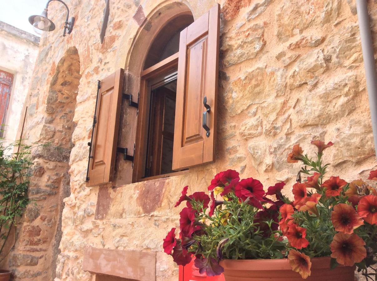 CHIOS MANTALENAS Apartments - B&B