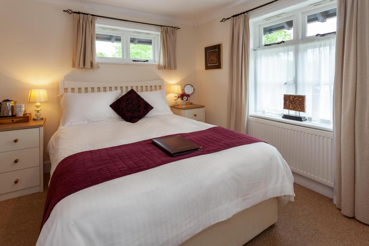Deluxe Double Room with Shower