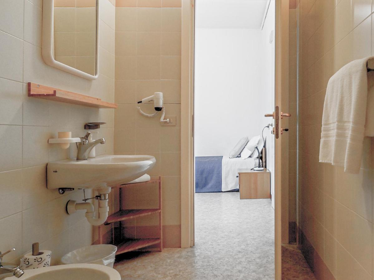 Eenpersoonskamer met Eigen Badkamer
