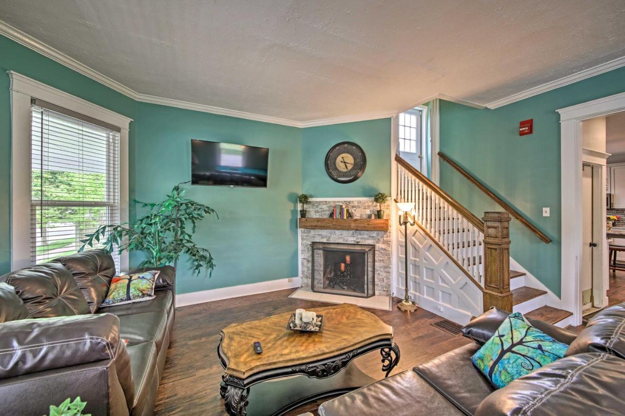 Historic Noblesville Home with Private Yard! - B&B