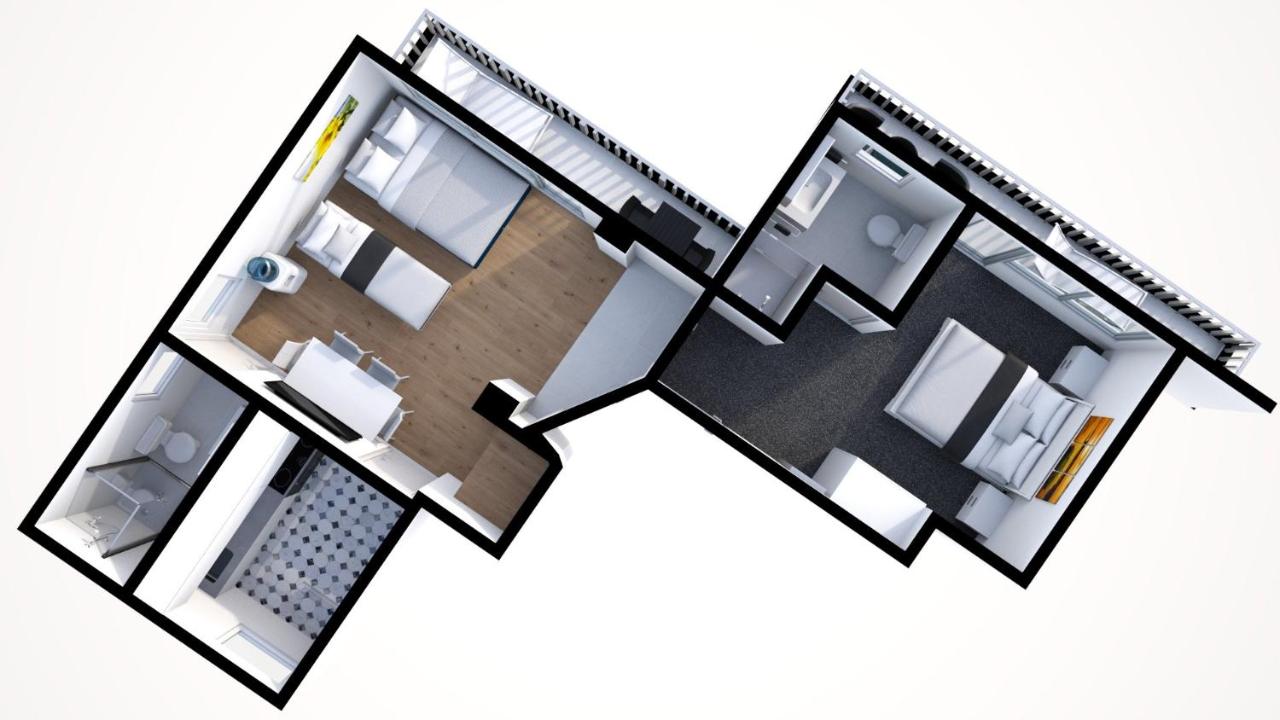 Apartment with Balcony and Sea View