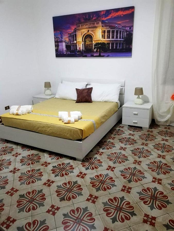 Double Room with Private External Bathroom