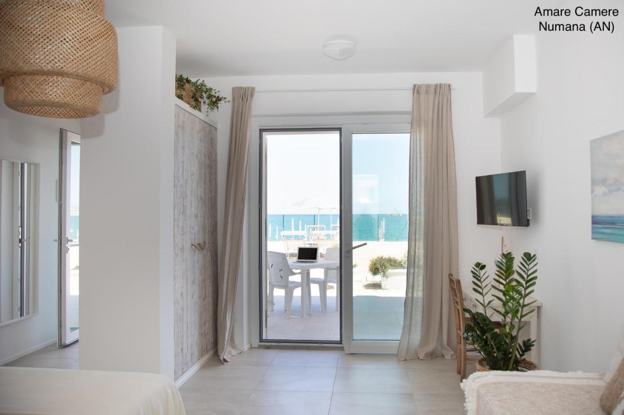 Kamer met Queensize Bed en Uitzicht op Zee