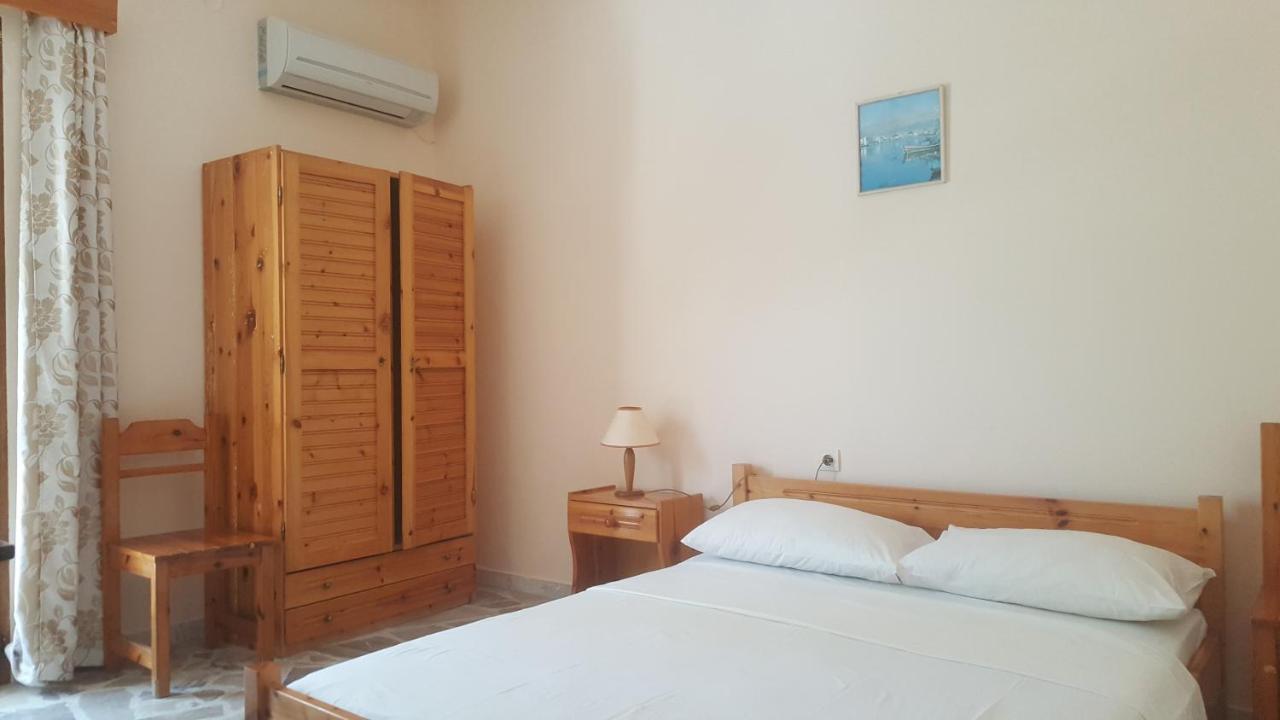 Apartment with Garden View