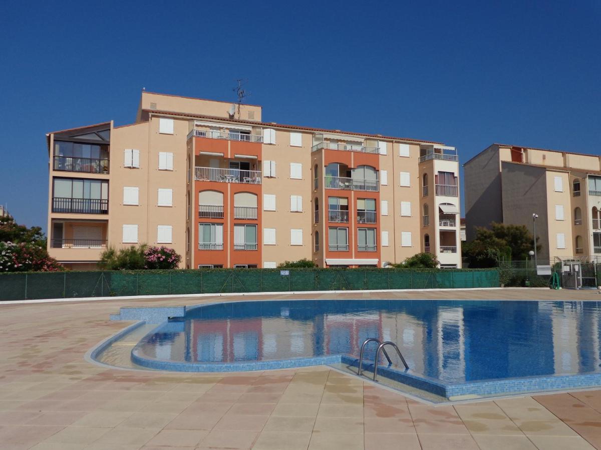 Appartement à Fréjus 2 pièces pour 4 personnes, terrasse avec vue piscine - Chambres d'hôtes Fréjus