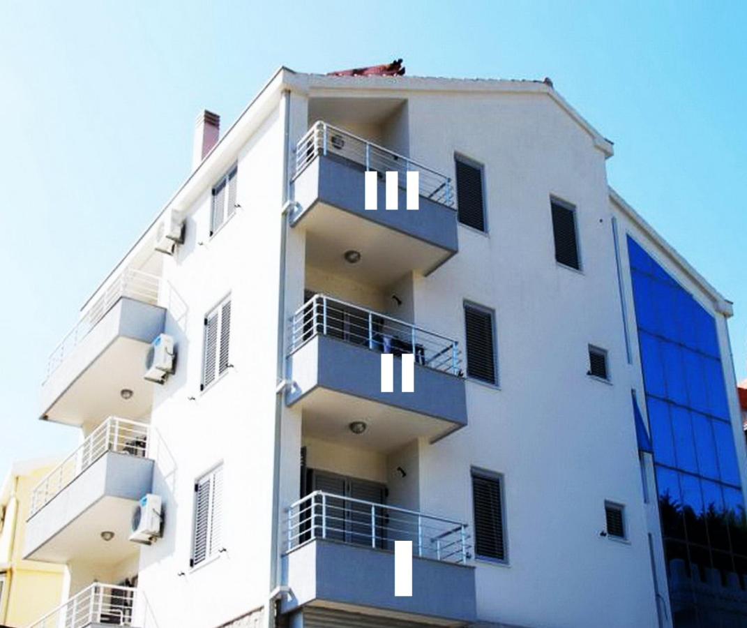 Studio with Balcony and Sea View
