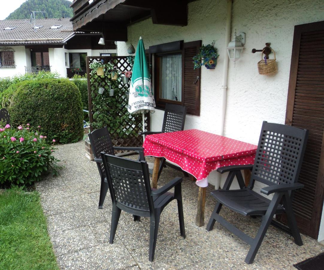 Apartment mit Terrasse