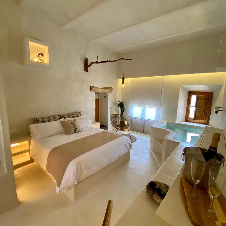Suite with Spa Bath