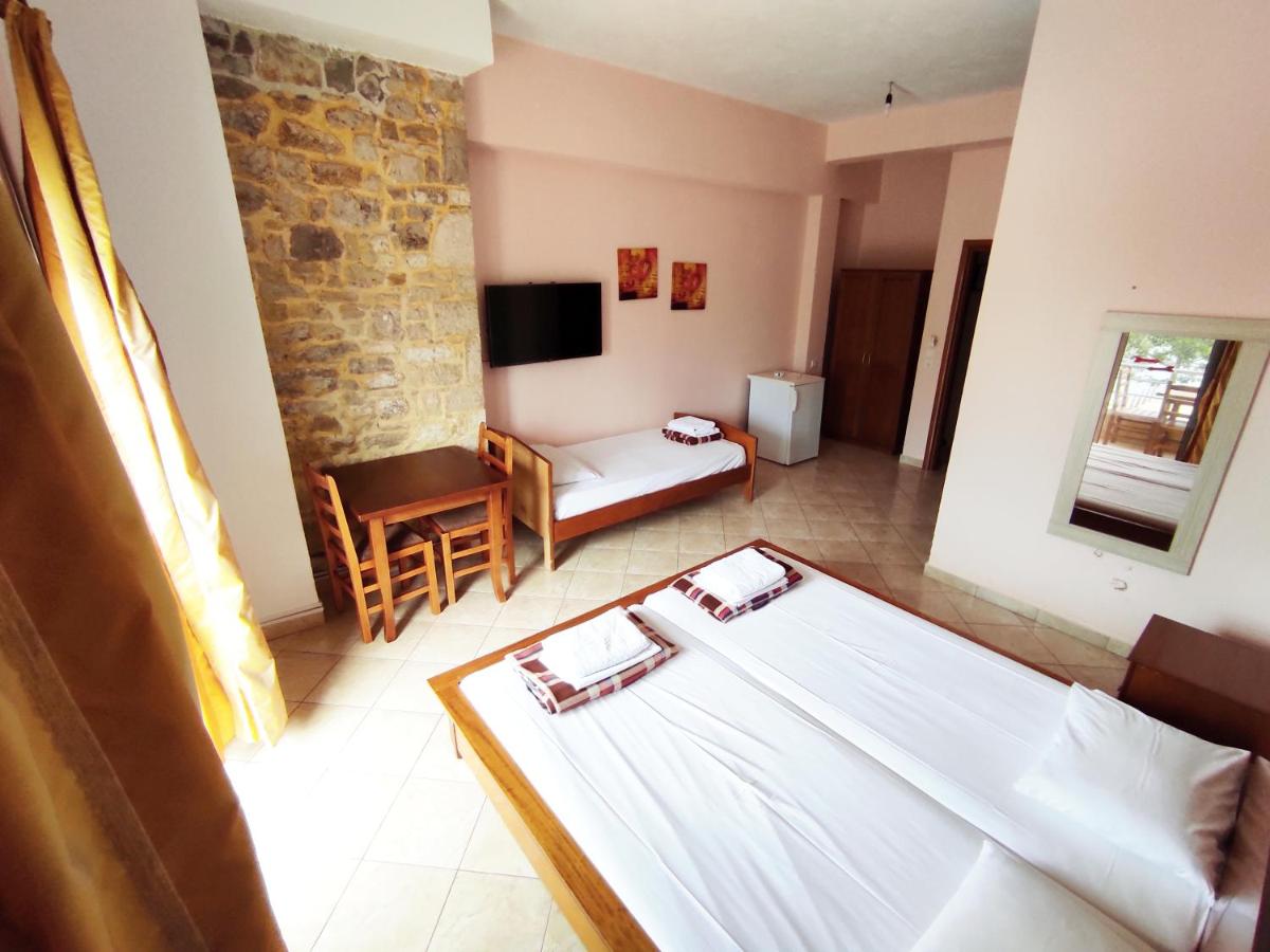 Triple Room with Sea View