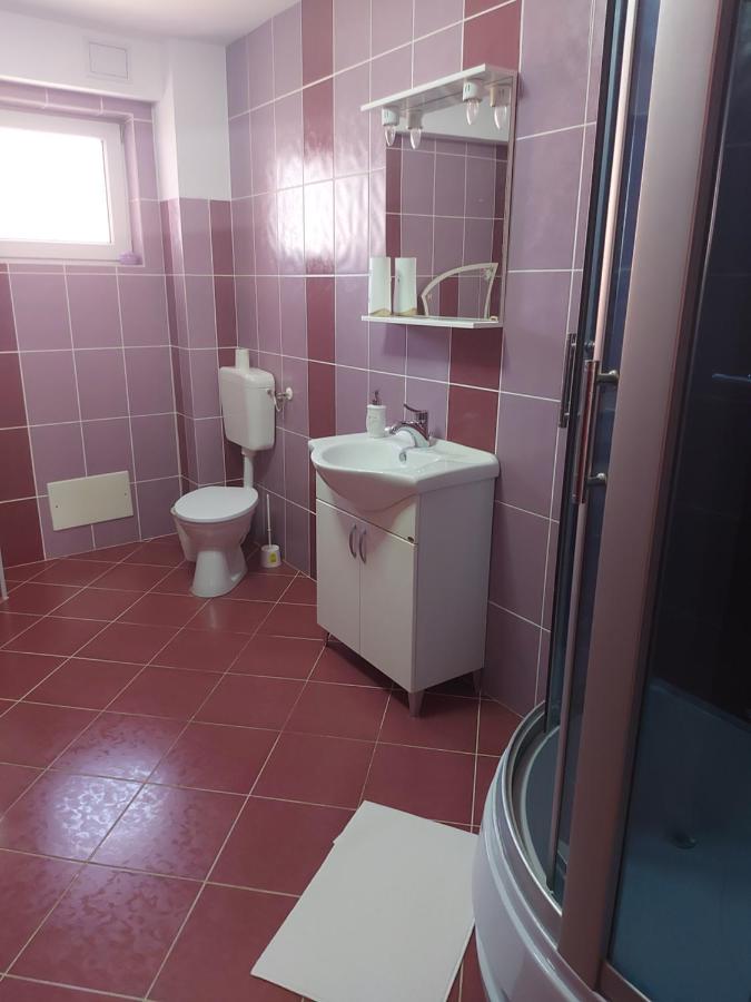 Double Room with Private External Bathroom