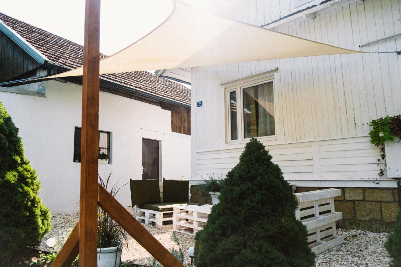 Domek na wsi - Fyrtokfest - Bed and Breakfast Frysztak