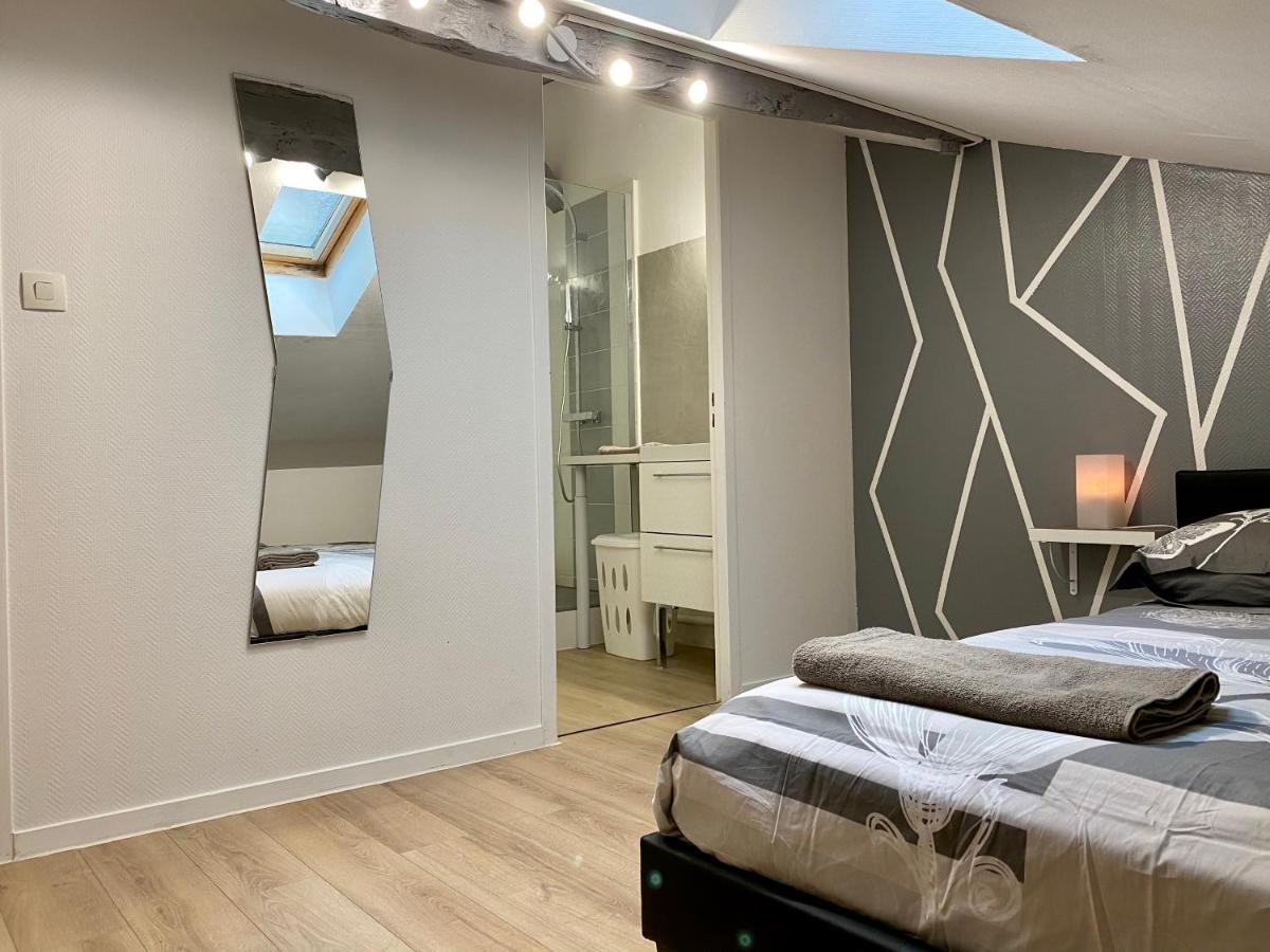 LE MOBILE - Climatisé - Proche de la gare - Centre ville-PROPERTY RENTAL NM - Chambres d'hôtes Périgueux