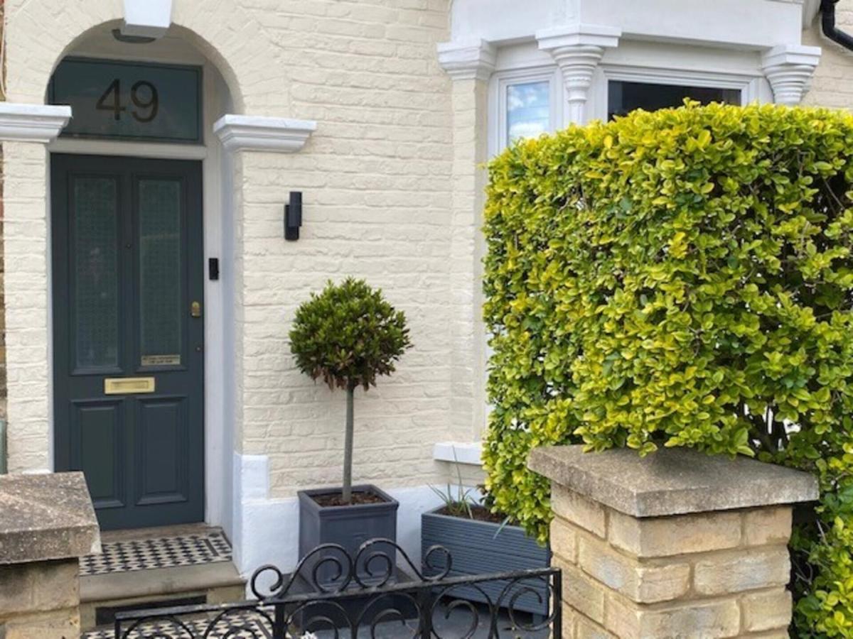 House - Sleeps 8 - Garden - Children's Play Area - B&B Londra