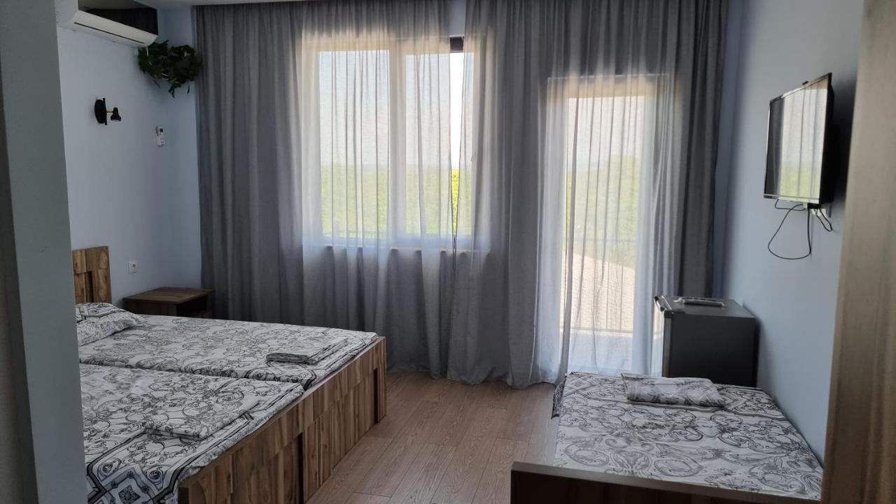 Chambre Triple – Vue sur Montagne