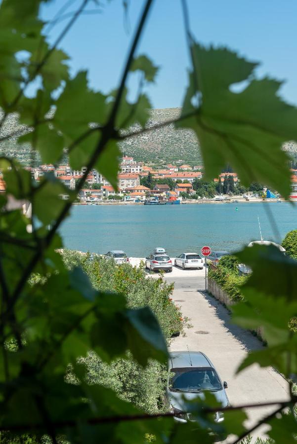 B&B Trogir - Studio Apartman Duje - Bed and Breakfast Trogir