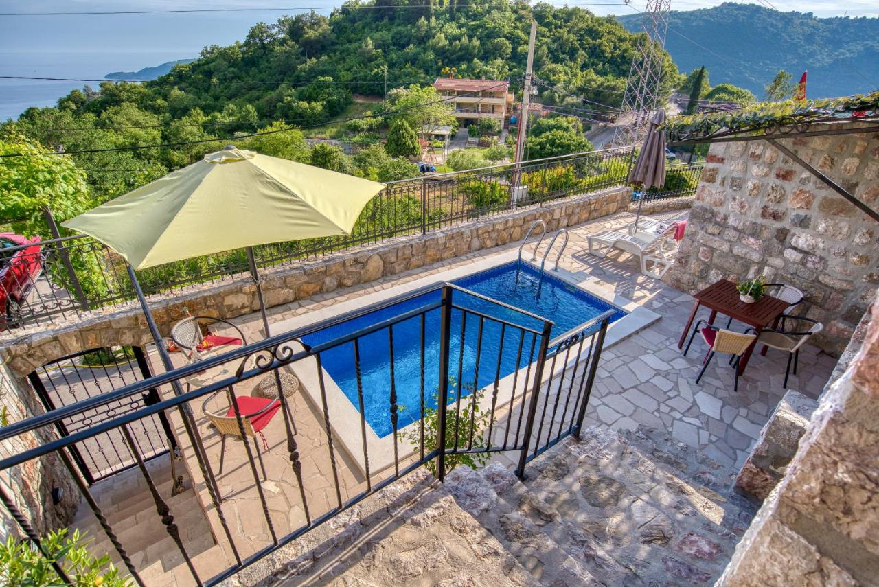 B&B Budva - Villa Old Olive 2 - Bed and Breakfast Budva