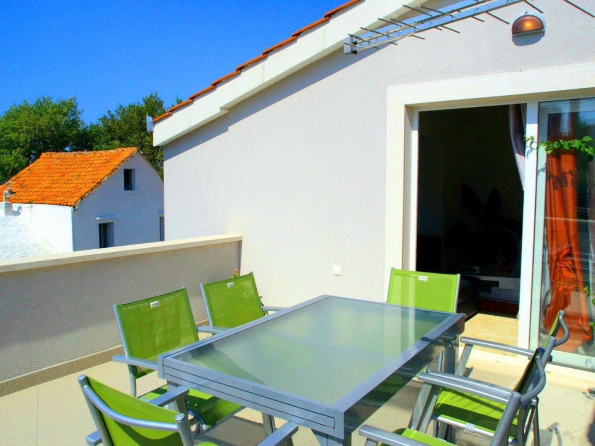 House Merlin - B&B Baška Voda