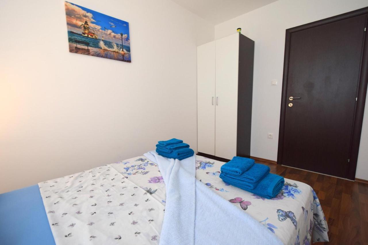 Appartamento con 2 Camere da Letto