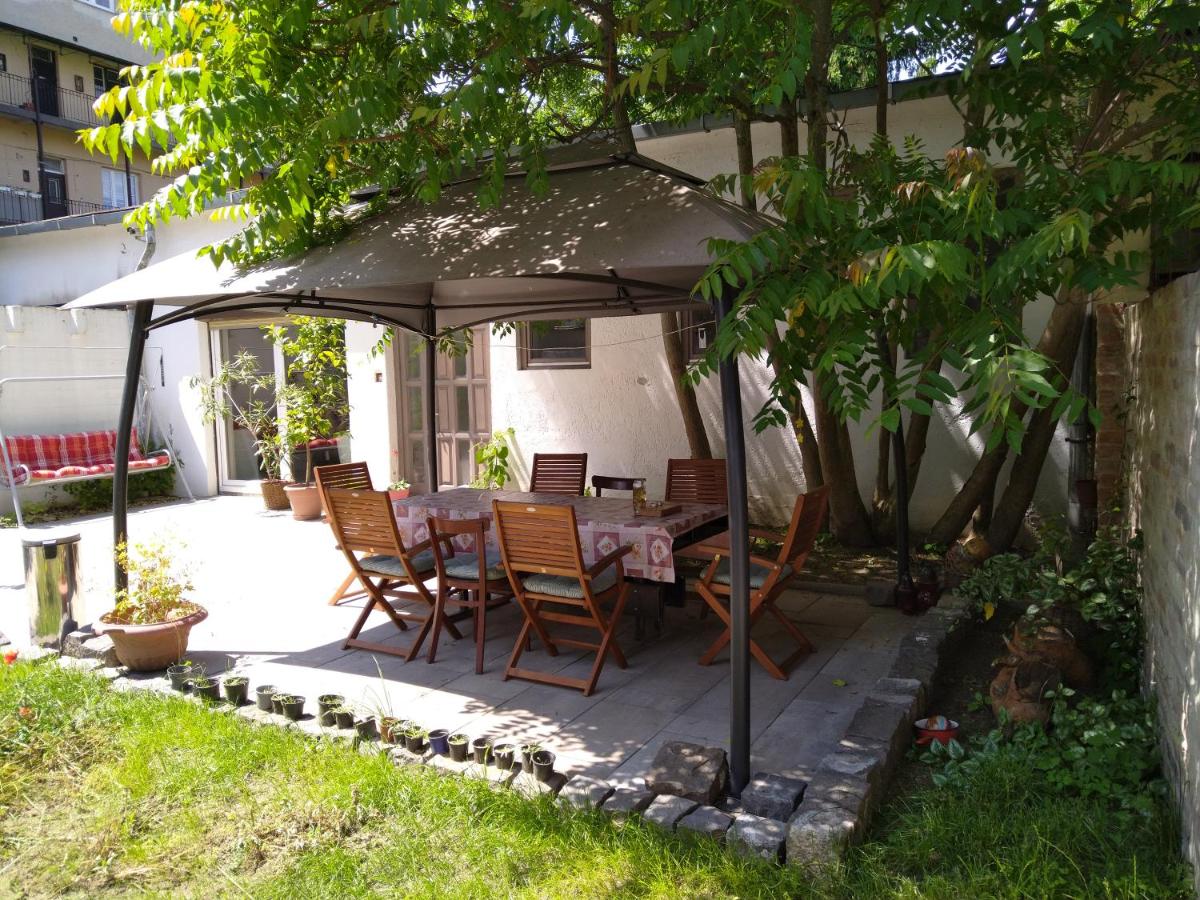 Silver Dream Apartmanház - B&B
