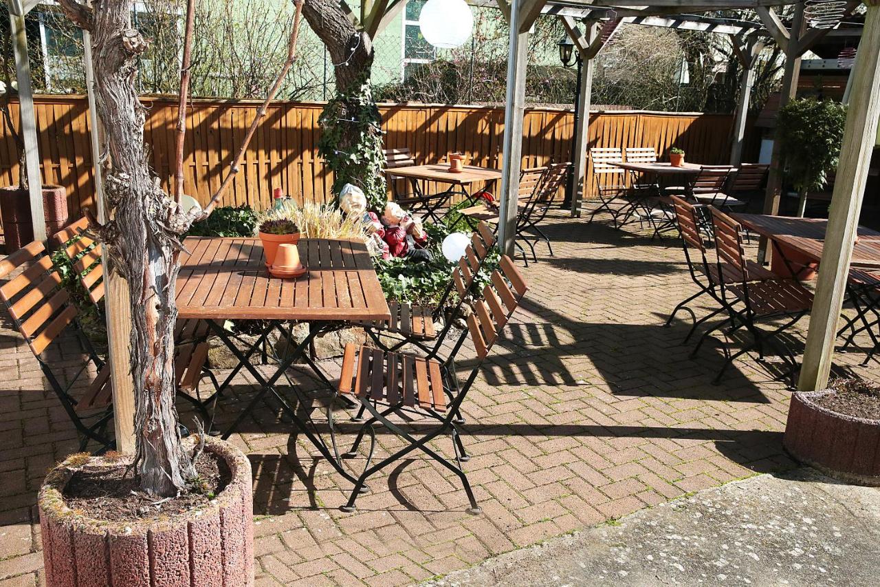 Gasthaus zur Krone - Bed and Breakfast Feilbingert