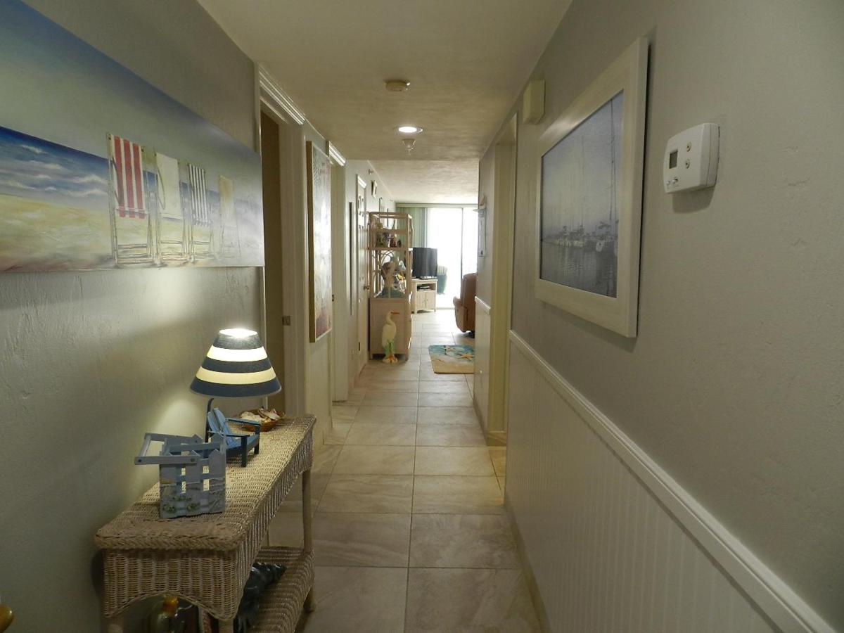 Vacation in Comfort and luxury - "THE SHERWIN" Oceanfront Condominium 906 - B&B Daytona Beach Shores