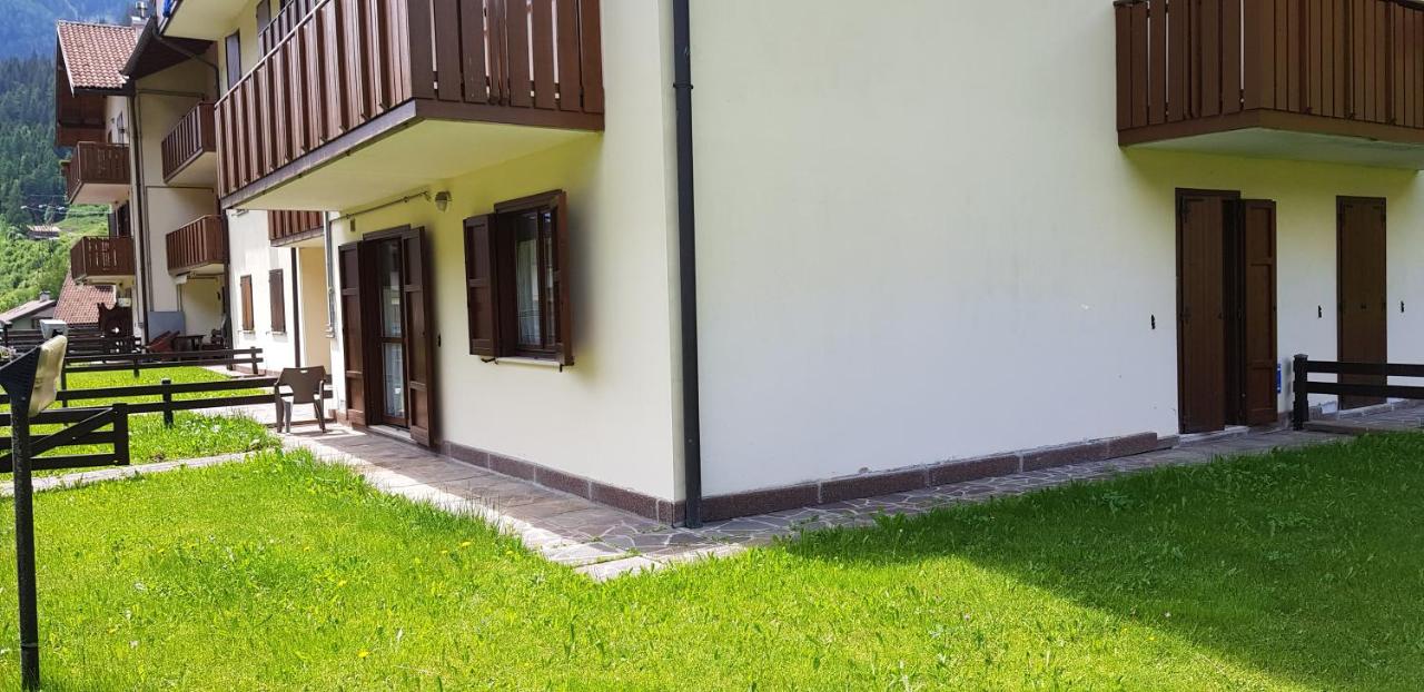 Appartamento con giardino - Ferienwohnung
