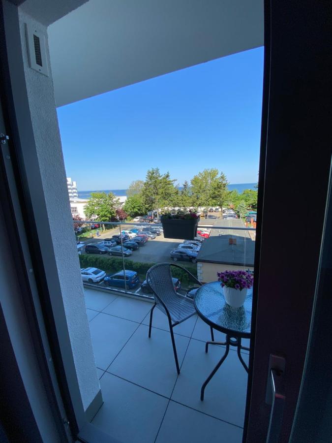 MIĘDZYZDROJE,BALTICUS PROMENADA GWIAZD 14, Apartament z odrębnym salonem i sypialnią z Widokiem na morze - Chambres d'hôtes Międzyzdroje