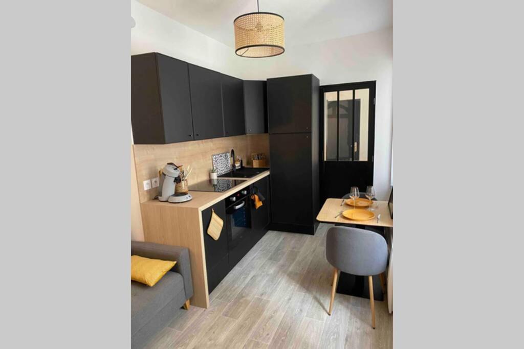 Appartement centre de Moulins - Ferienwohnung