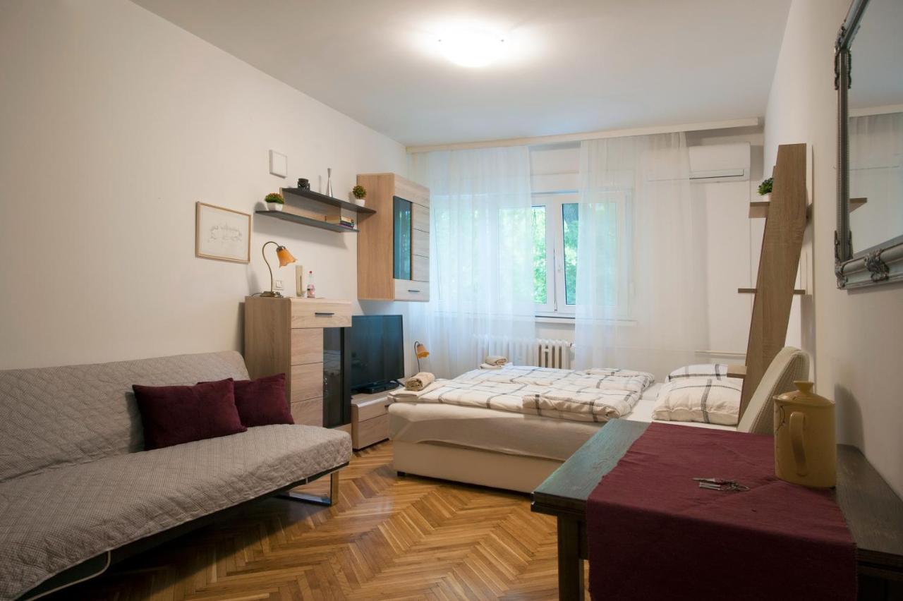 Studio Apartment Vijenac - B&B Osijek