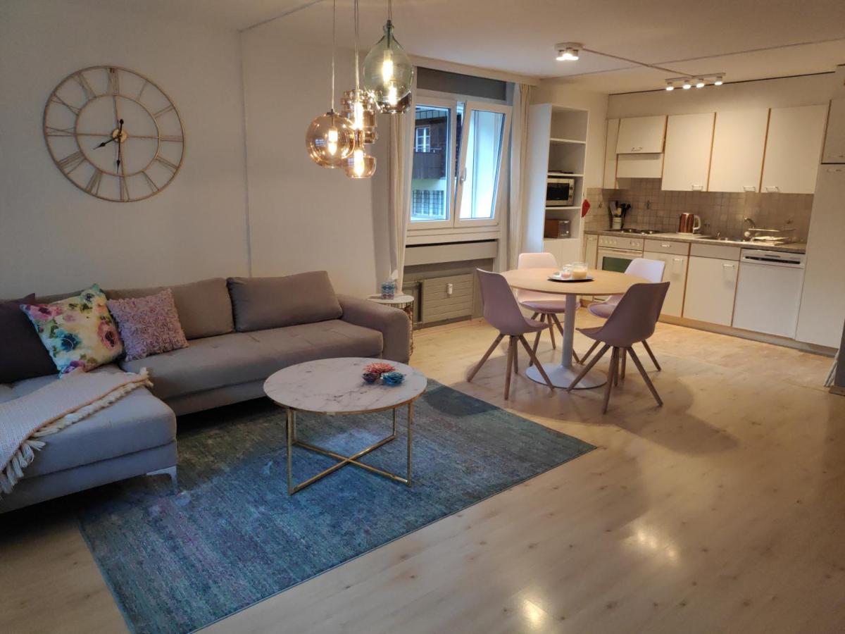 Central Serviced Apartment - Chambres d’hôtes Engelberg